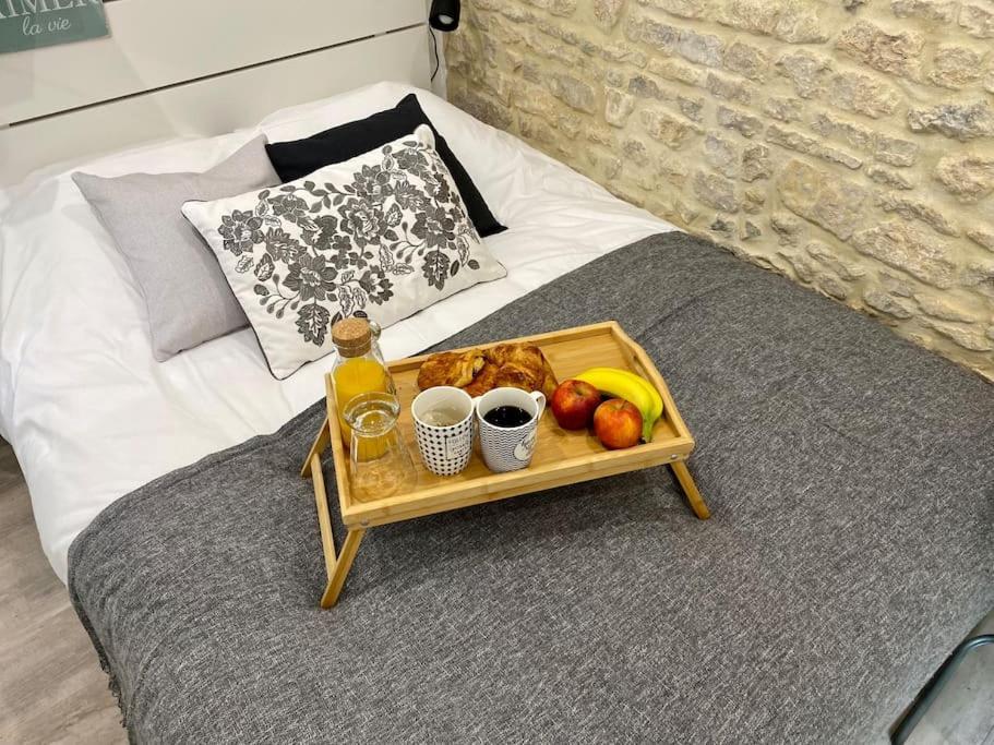 Bed In The City - Appart'Hotel - Historical Center بايو المظهر الخارجي الصورة